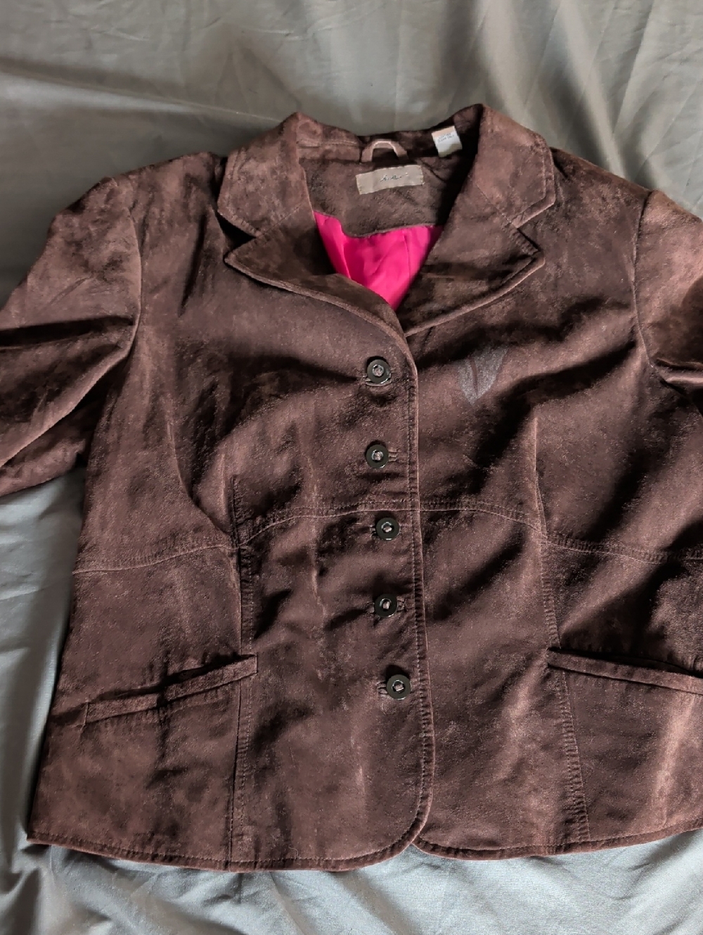 I.E. XL Leather Jacket Women's Signs Of Wear And Tear